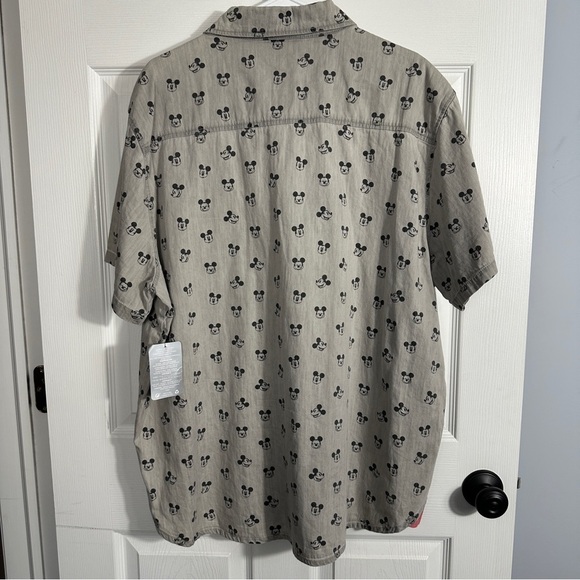 NEW Disney Mickey Mouse XL button up shirt, cotton, gray/black - Picture 14 of 14